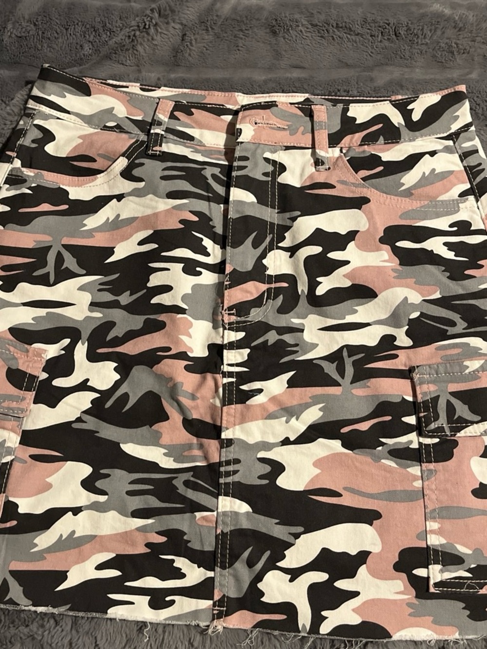 SHEIN Pink Gray Black Camo Cargo Mini Skirt